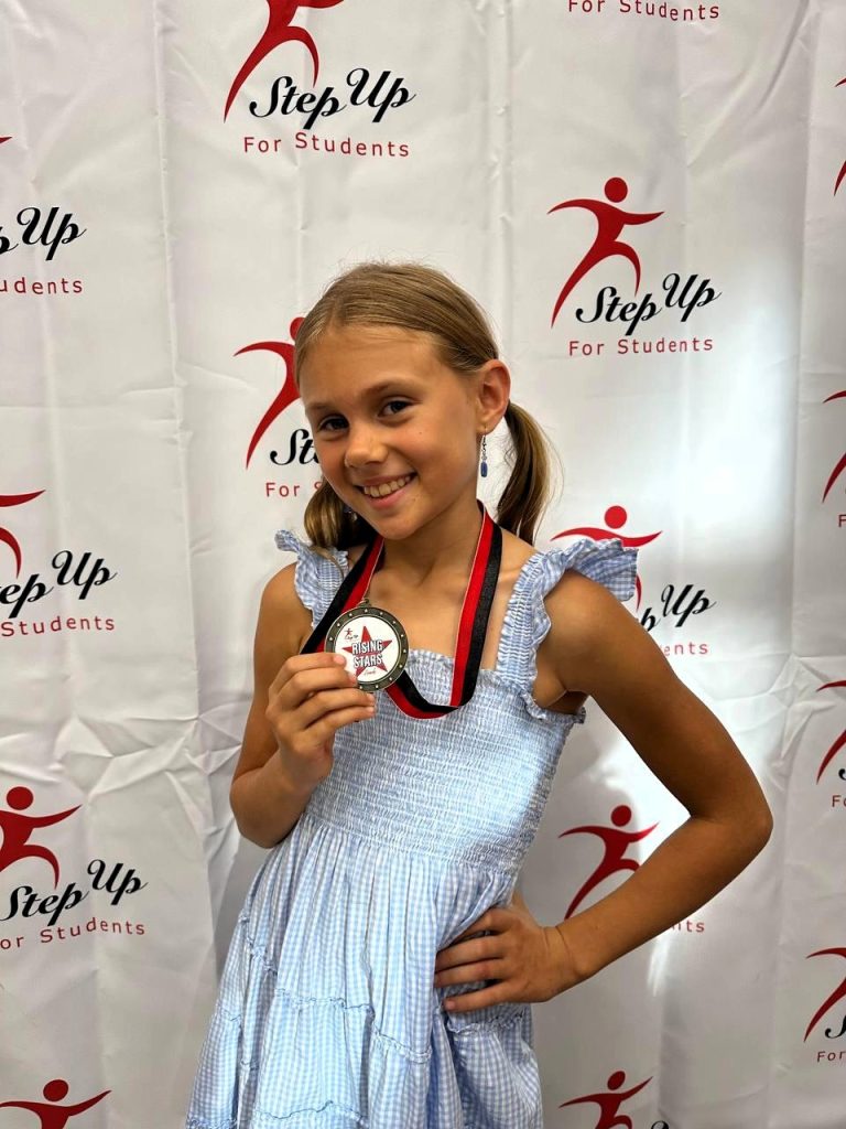 Rising Stars: Outstanding Character Award!